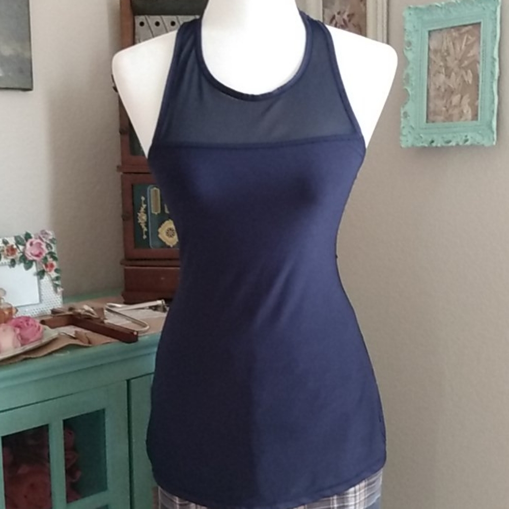 🖐️3/$15🖐️Navy blue, women's sports top, Sz Sm